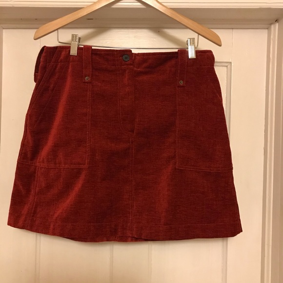 McQ by Alexander McQueen Major Patch-Pocket red mini skirt - Picture 3 of 9